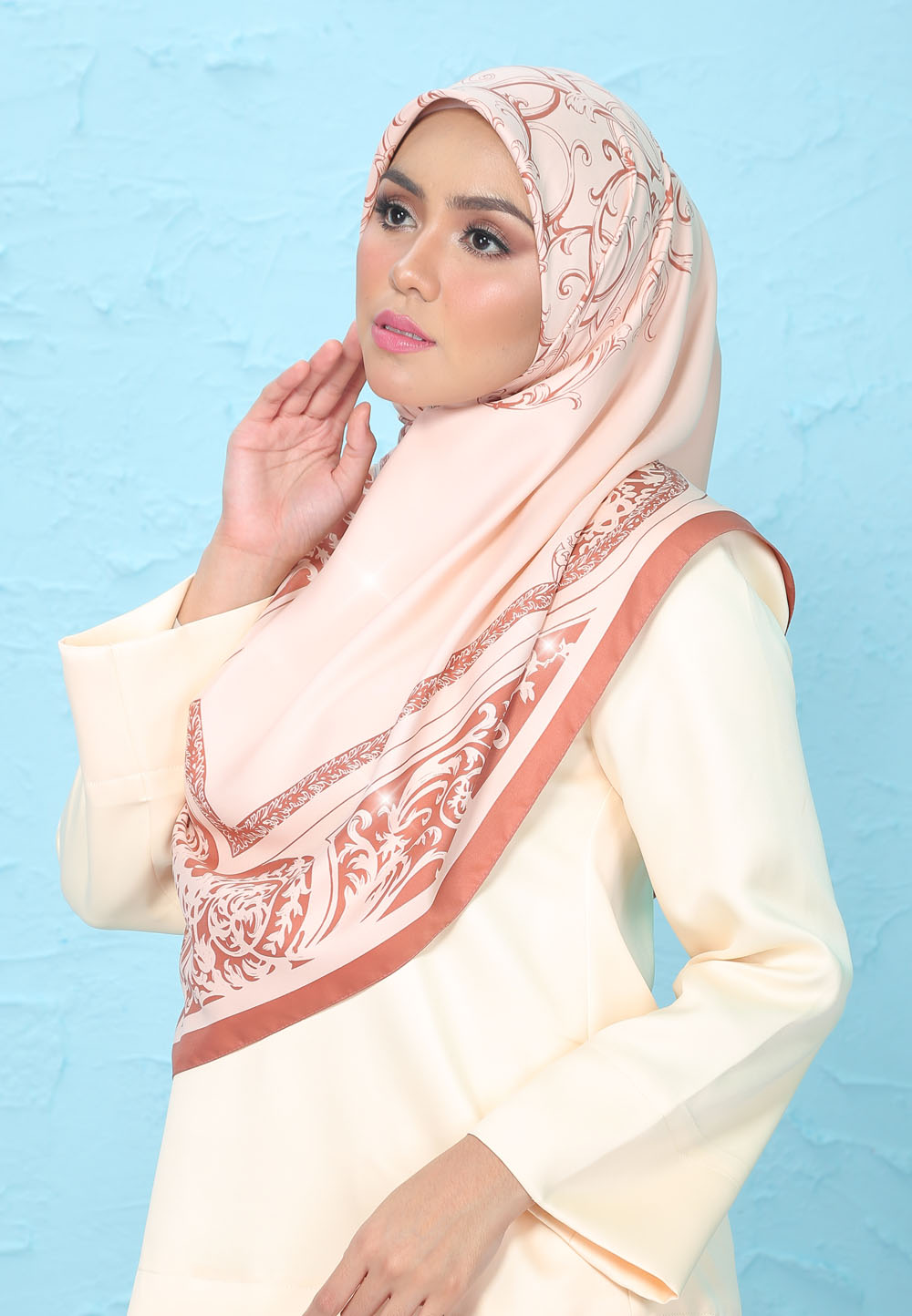 SQ SERIES ILLEANA TWILL PRINTED DIAMOND 289