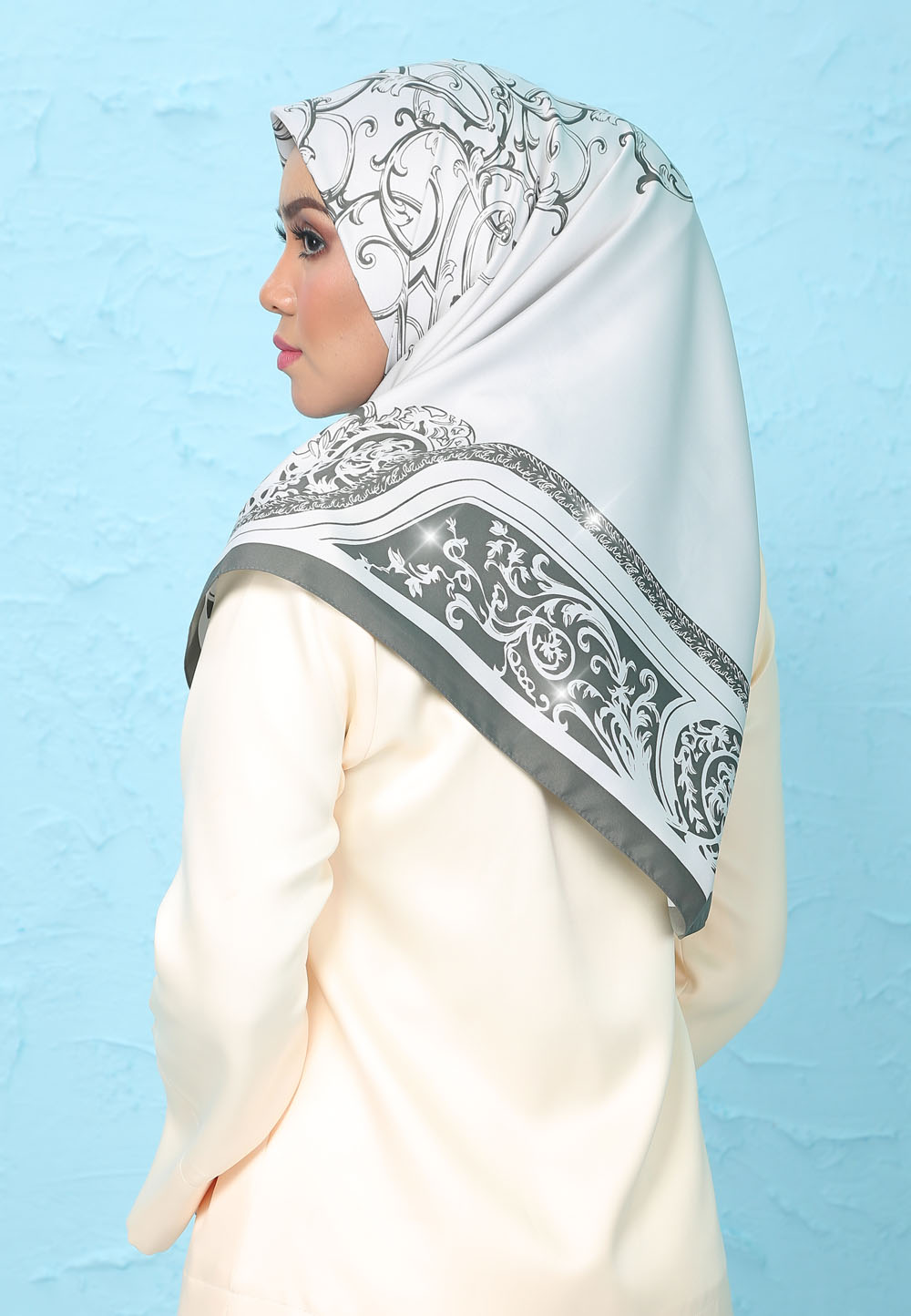 SQ SERIES ILLEANA TWILL PRINTED DIAMOND 289