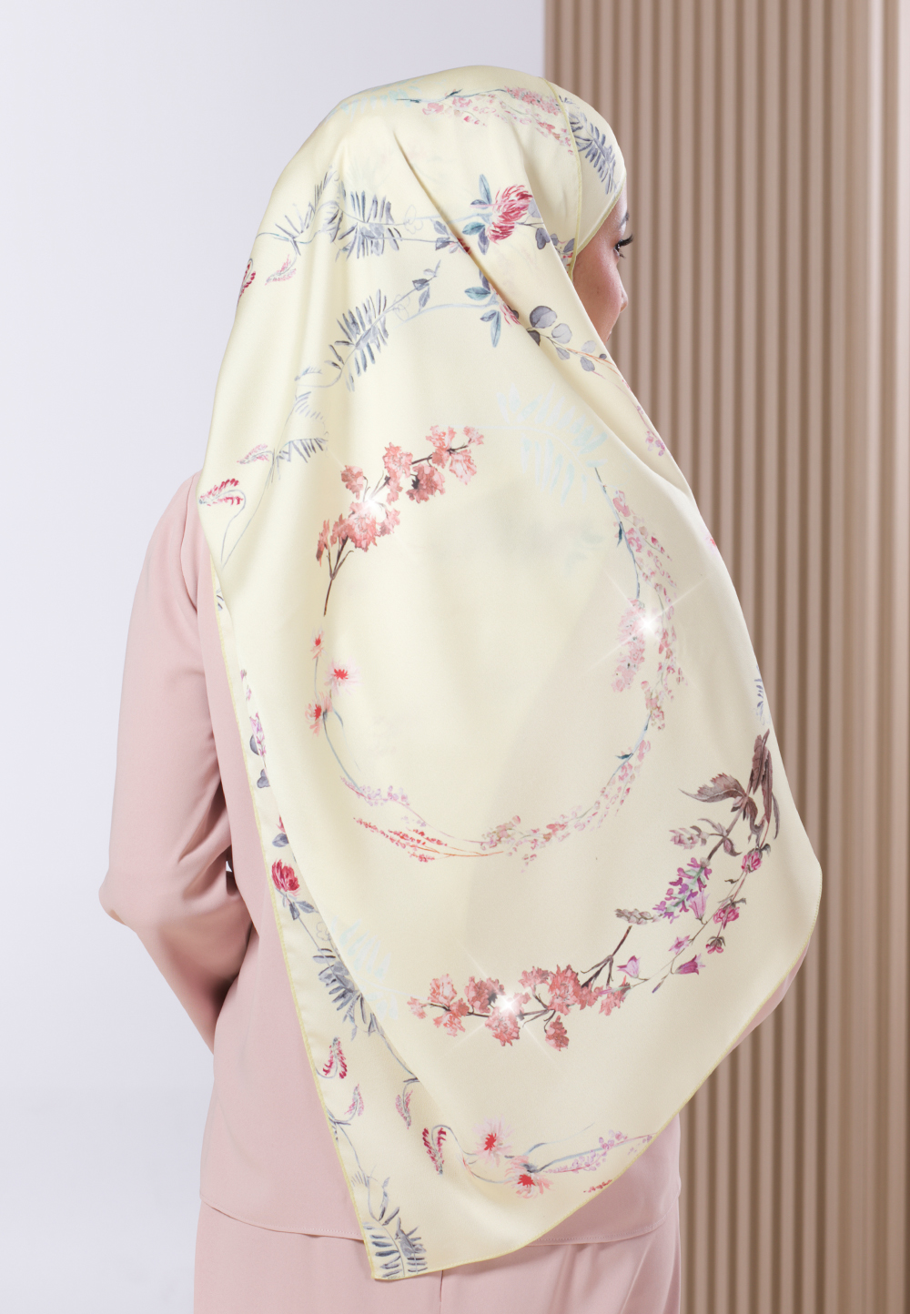 SHAWL 298 DELAIRE PRINTED DIAMOND