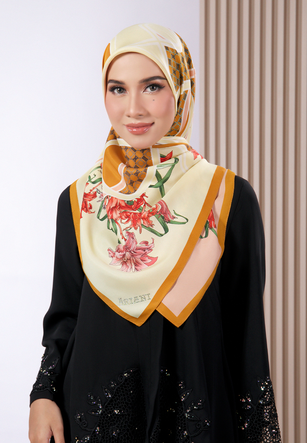 SQ JASMINE TWILL IN MUSTARD (DIAMOND)