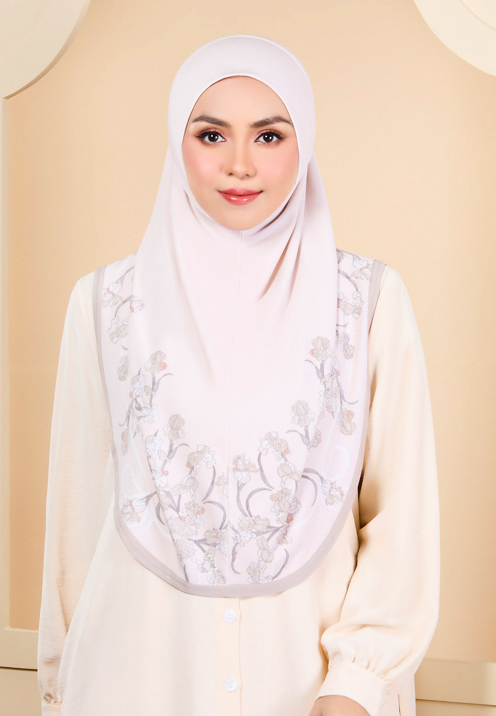 TIARA INACIO STD IN BEIGE