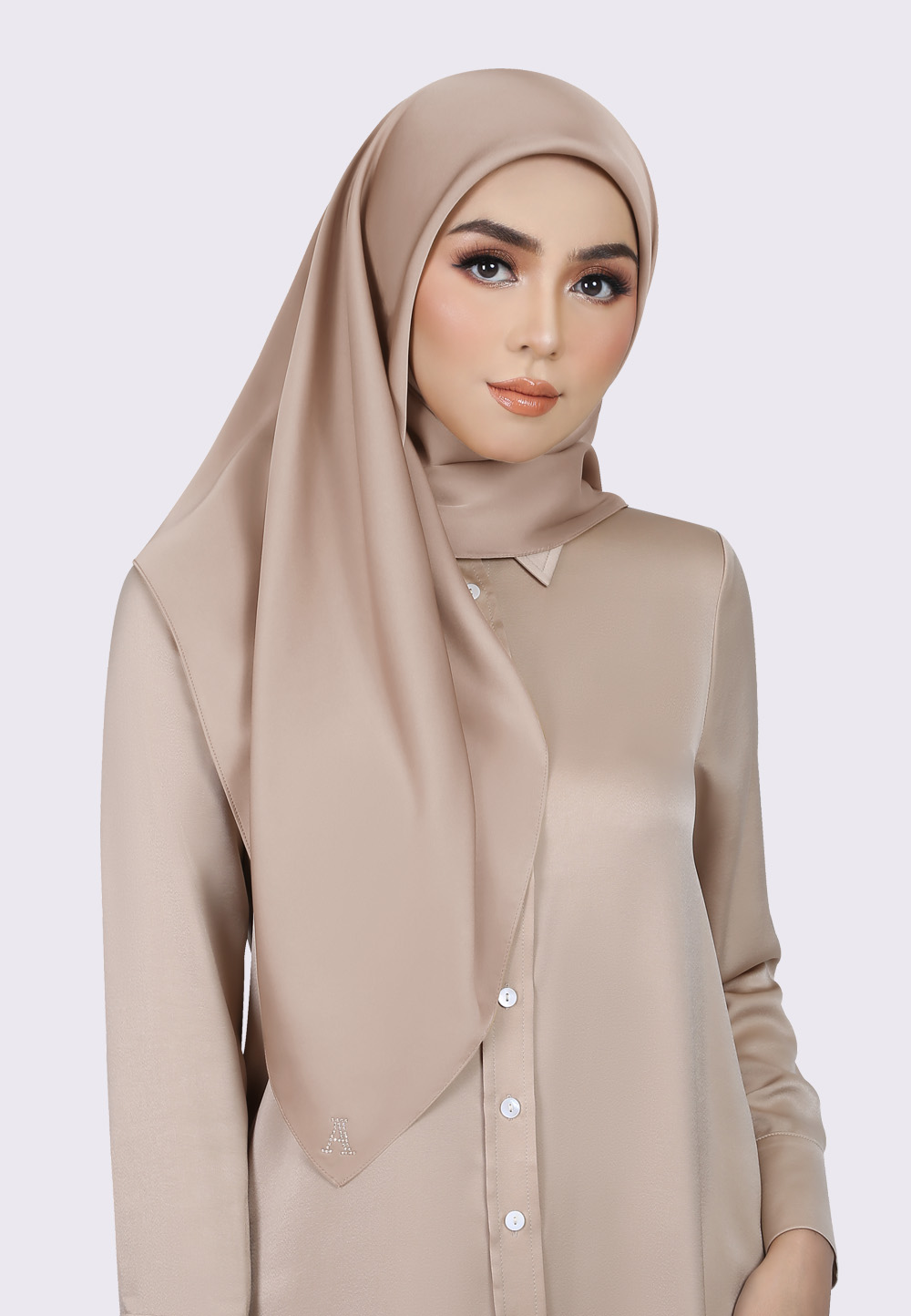 GRACE BASIC PLAIN IN MOACH