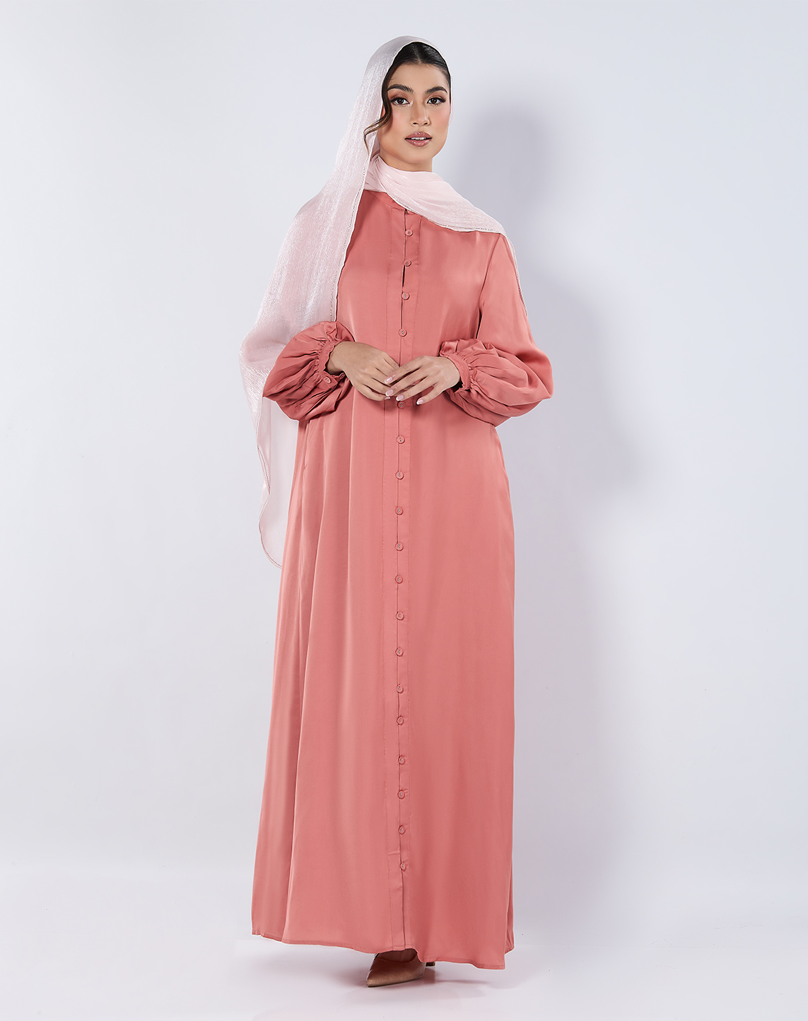 SIDRA JUBAH IN PEACH