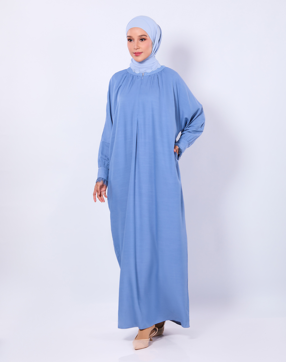 SUHA JUBAH IN BLUE