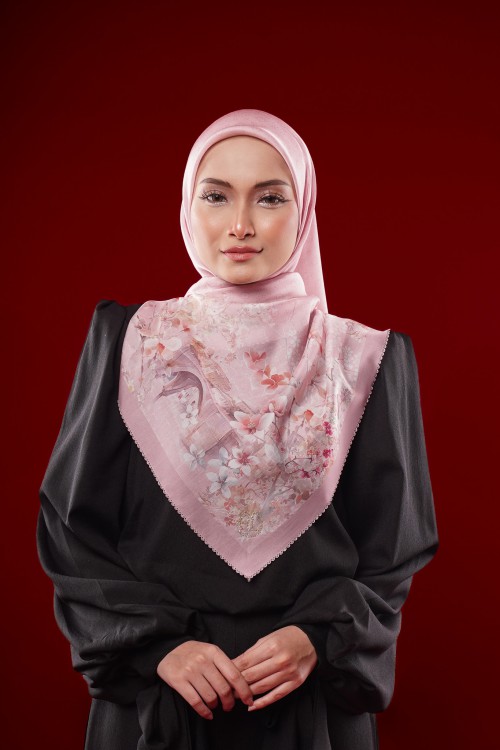 SQ EMIRA VOILE PTD LASERCUT 189