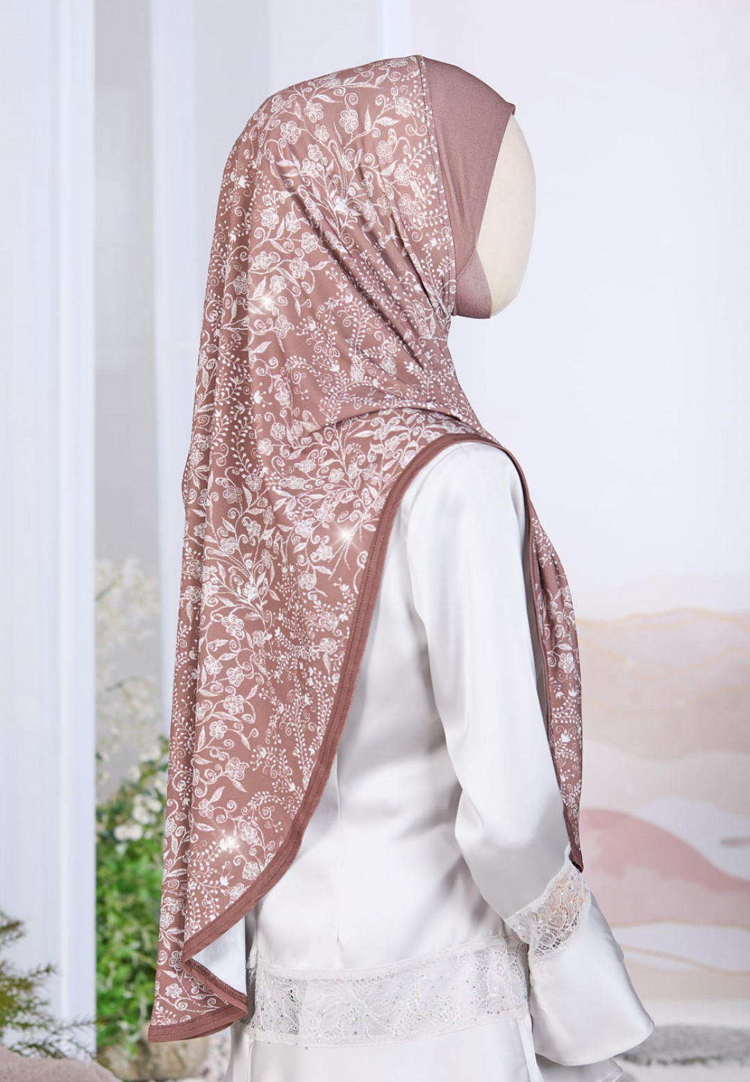 TIARA PETALUNA SOFT AWNING DIAMOND (LABUH)
