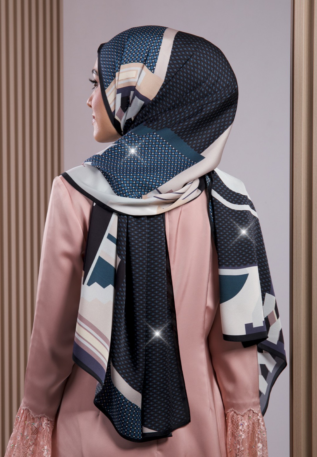 SHAWL SEANA  298 PTD DIAMOND