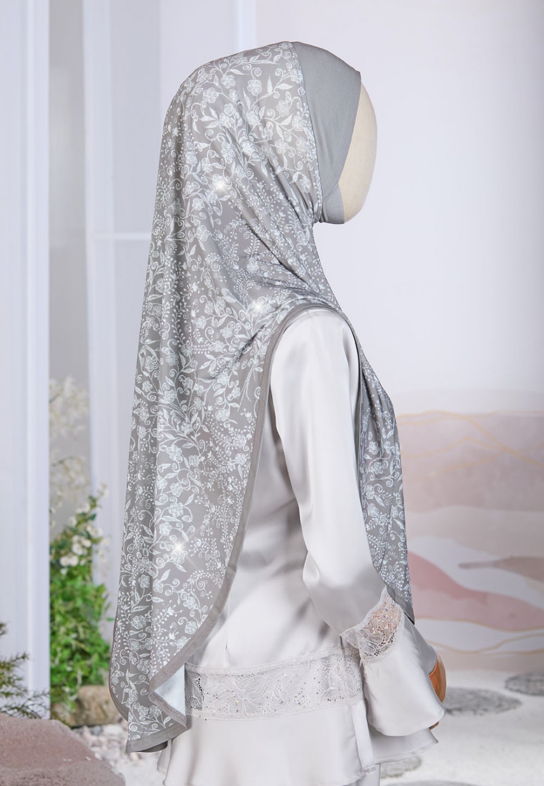 TIARA PETALUNA SOFT AWNING DIAMOND (LABUH)