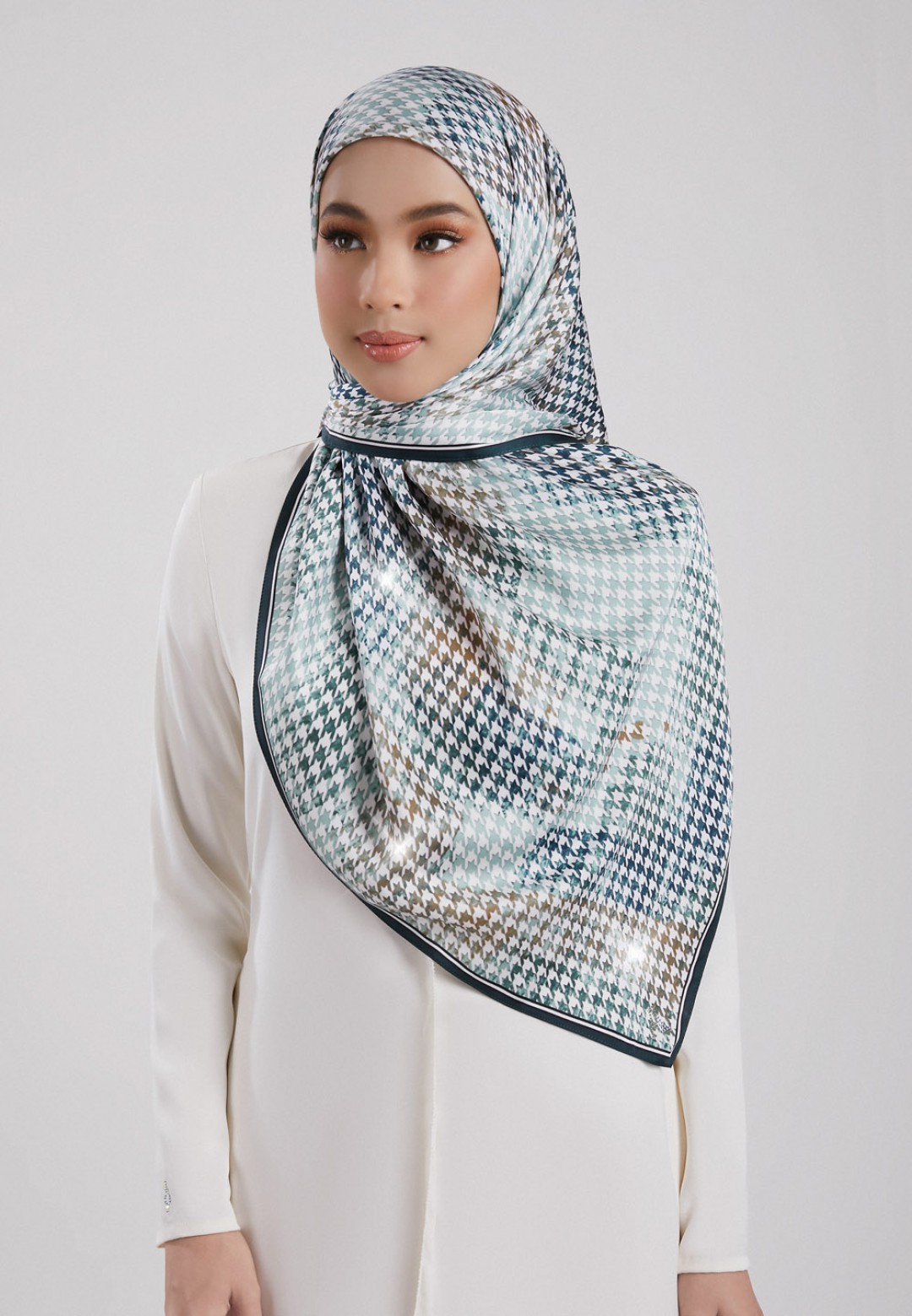 SQ ALAIYA PRINTED DIAMOND