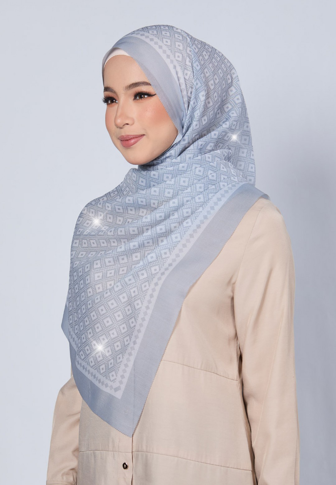SHAWL CAMIA VOILE LASERCUT DIAMOND