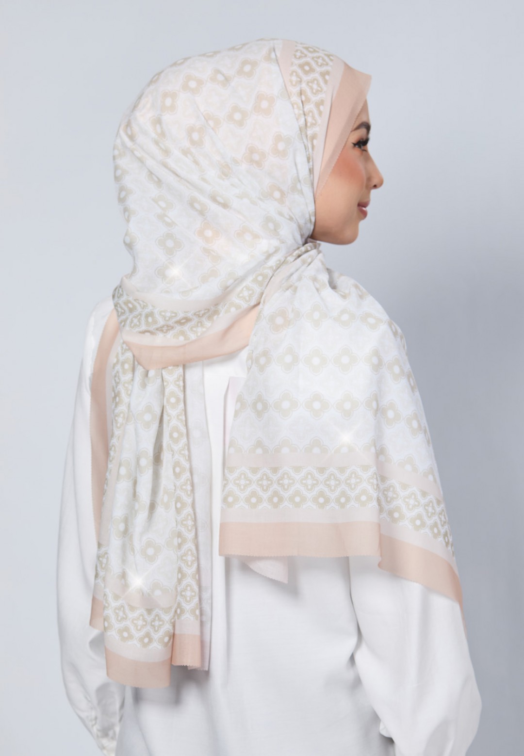 SHAWL JULIA VOILE LASERCUT DIAMOND