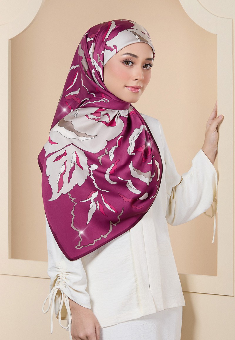 SQ RAISA PRINTED DIAMOND