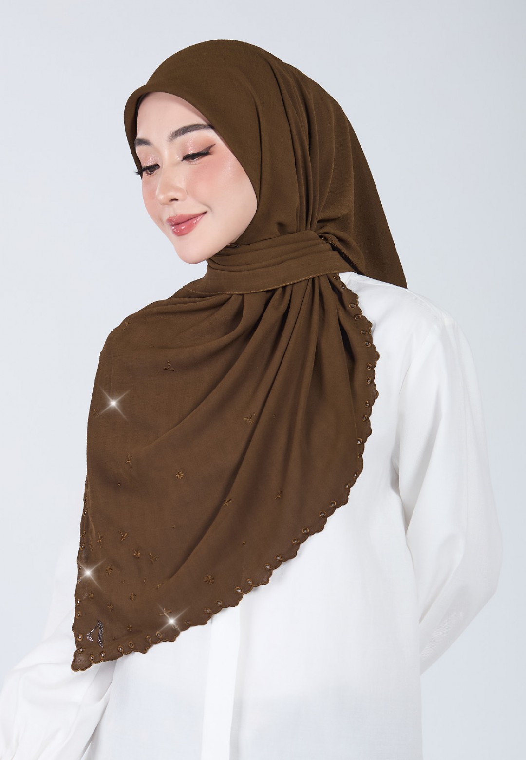 SQ ELYROSE PLAIN EMBROIDERY DIAMOND