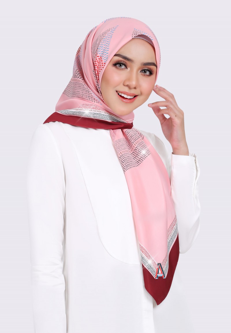 SQ SERIES LUCID ALPHA TWILL DIAMOND 289