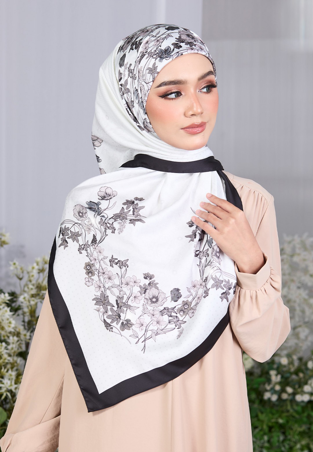 SQ GLORIBLOOM PRINTED DIAMOND