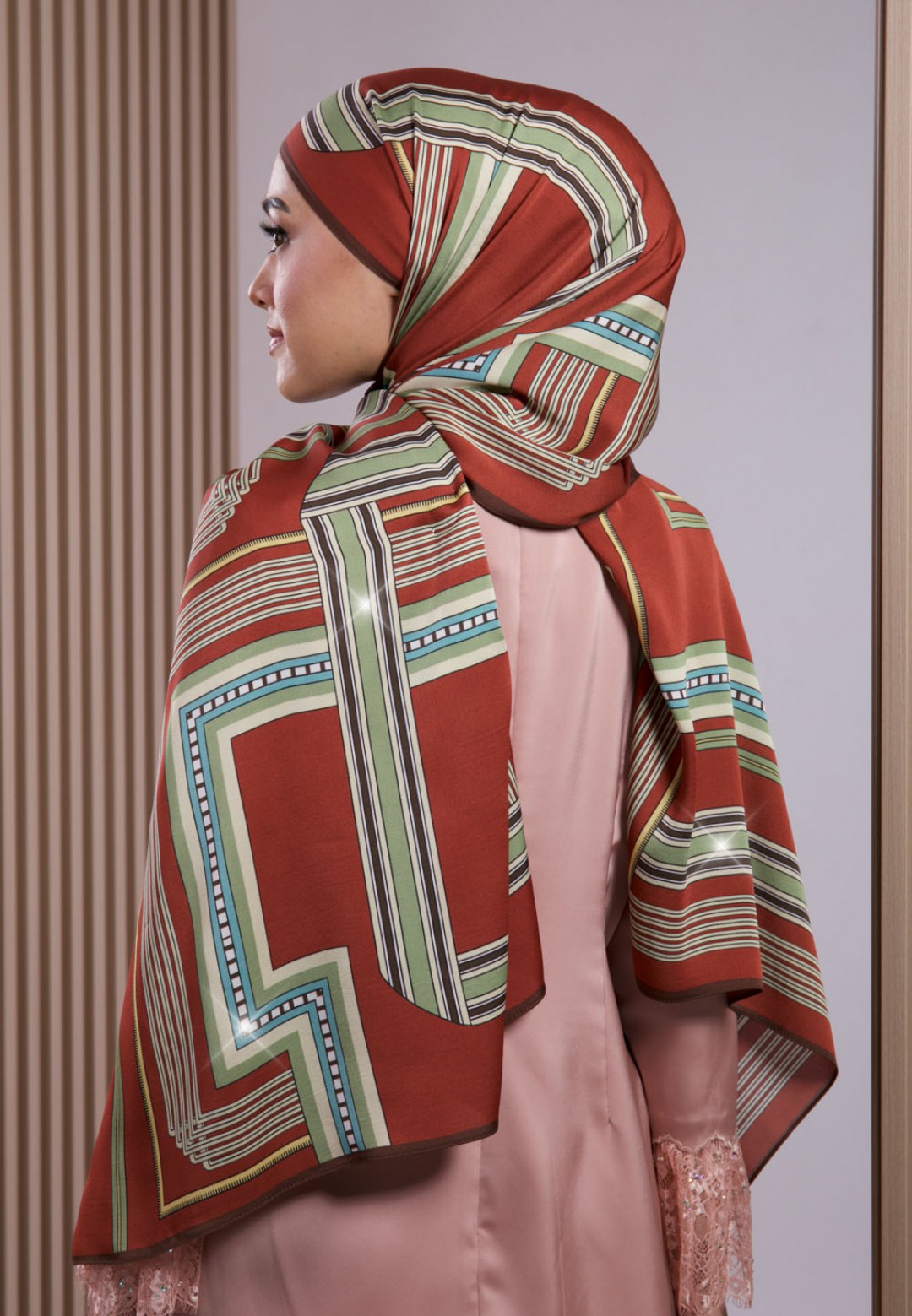 SHAWL LA LINEA 298 PTD DIAMOND