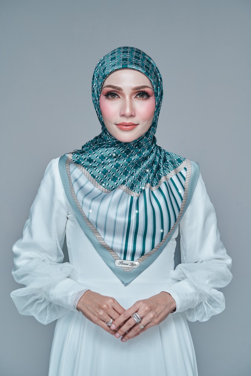 SQUARE  ZENARA PRINTED DIAMOND 279