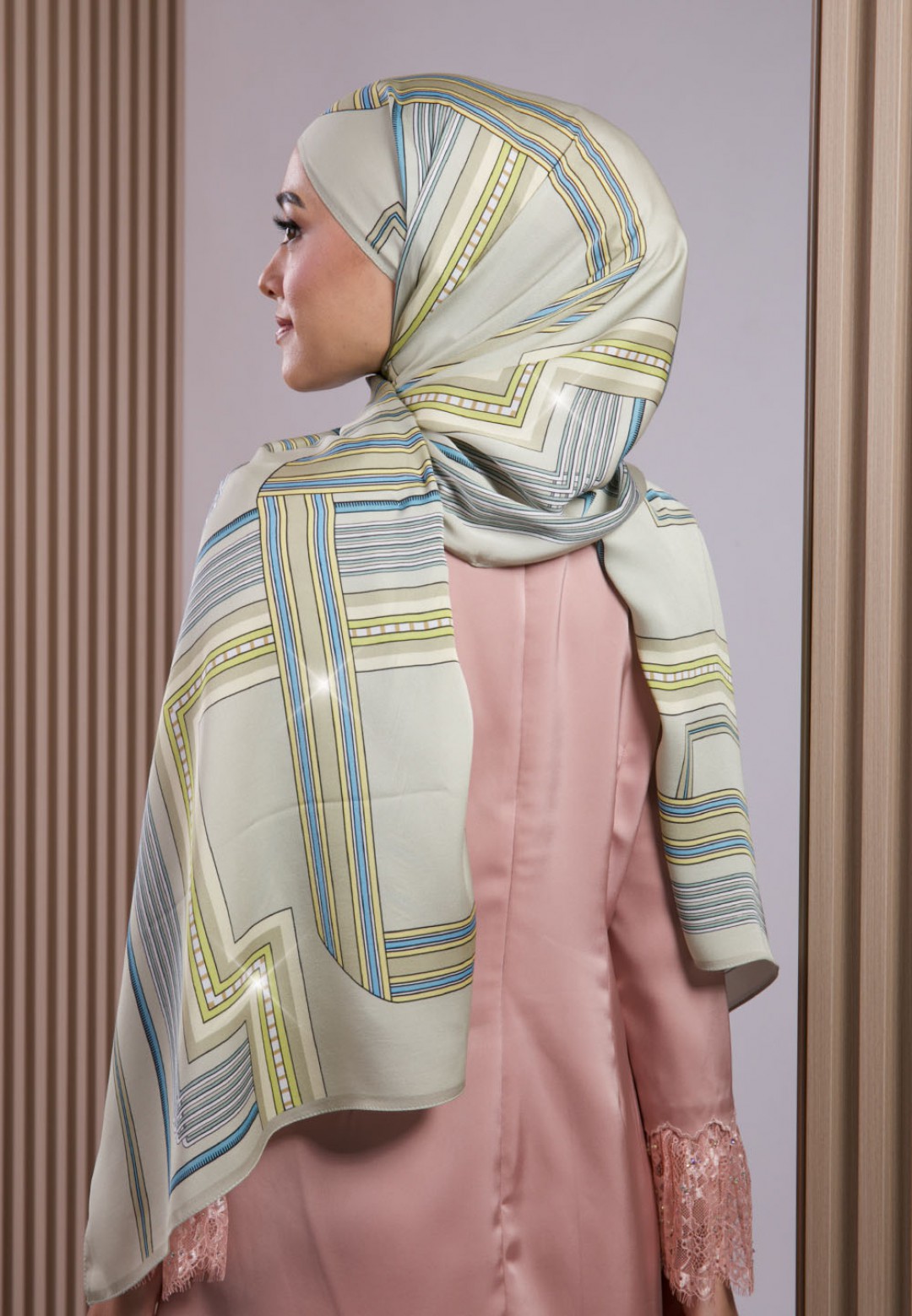 SHAWL LA LINEA 298 PTD DIAMOND