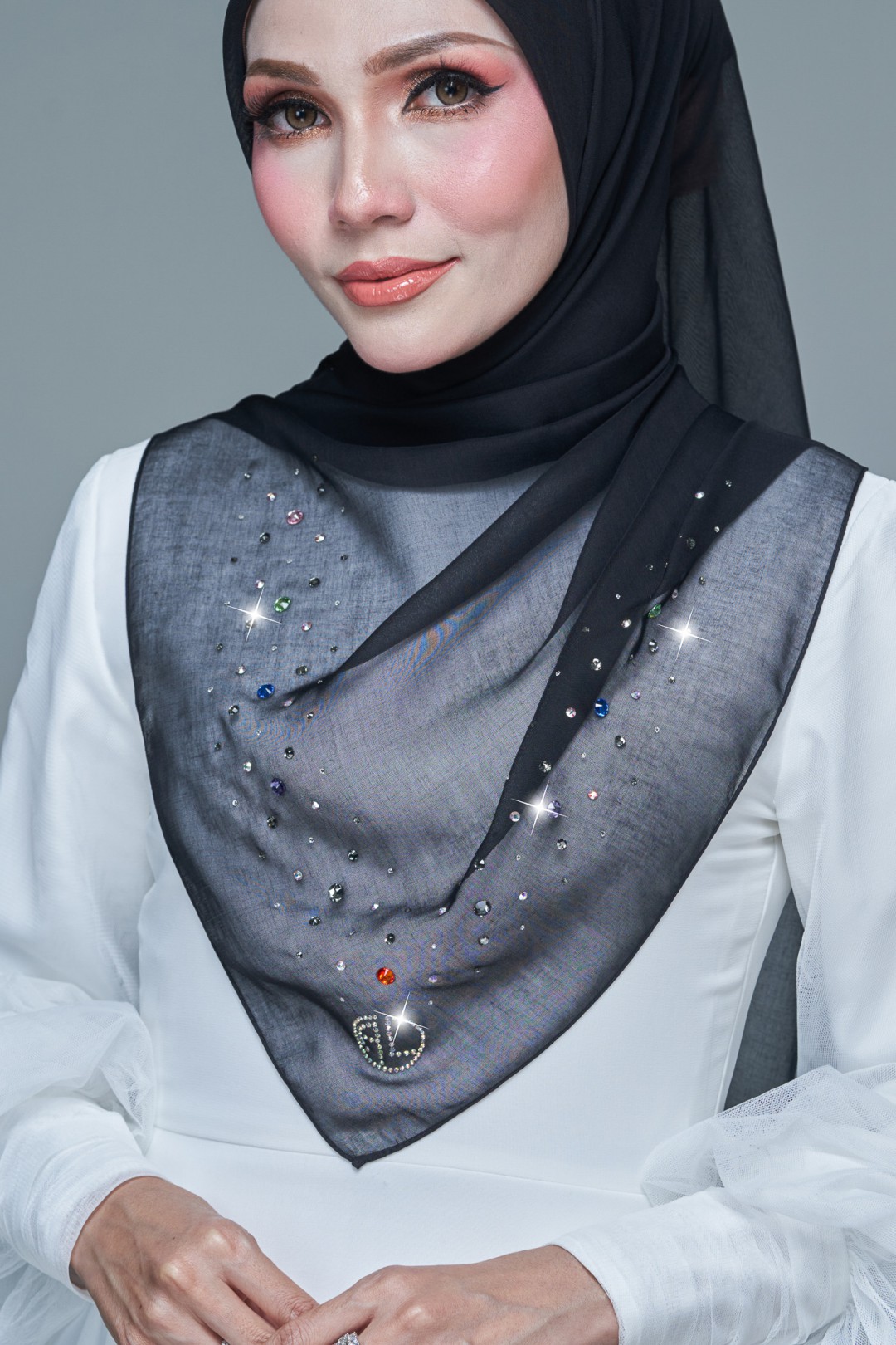 SQ NUHA VOILE PLAIN DIAMOND