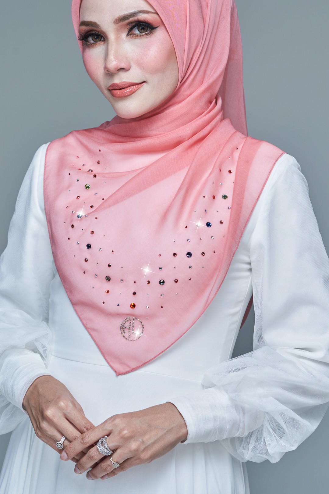 SQ NUHA VOILE PLAIN DIAMOND