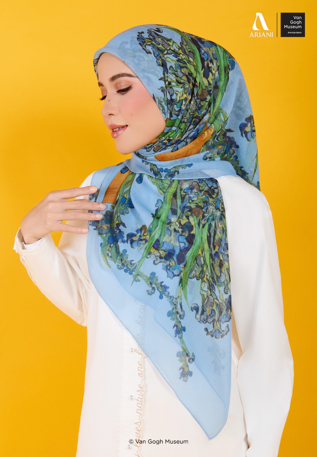 SQ IRISES VOILE PRINTED (VGM)