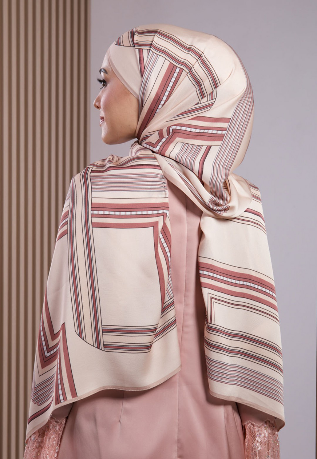 SHAWL LA LINEA 219 PTD