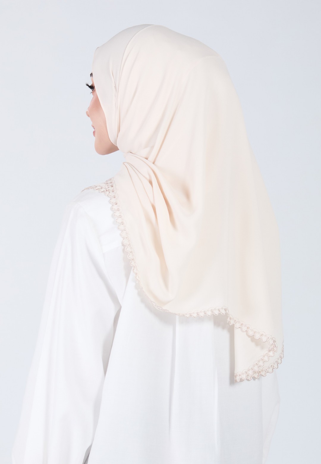 SHAWL PETALINE PLAIN EMB DIAMOND