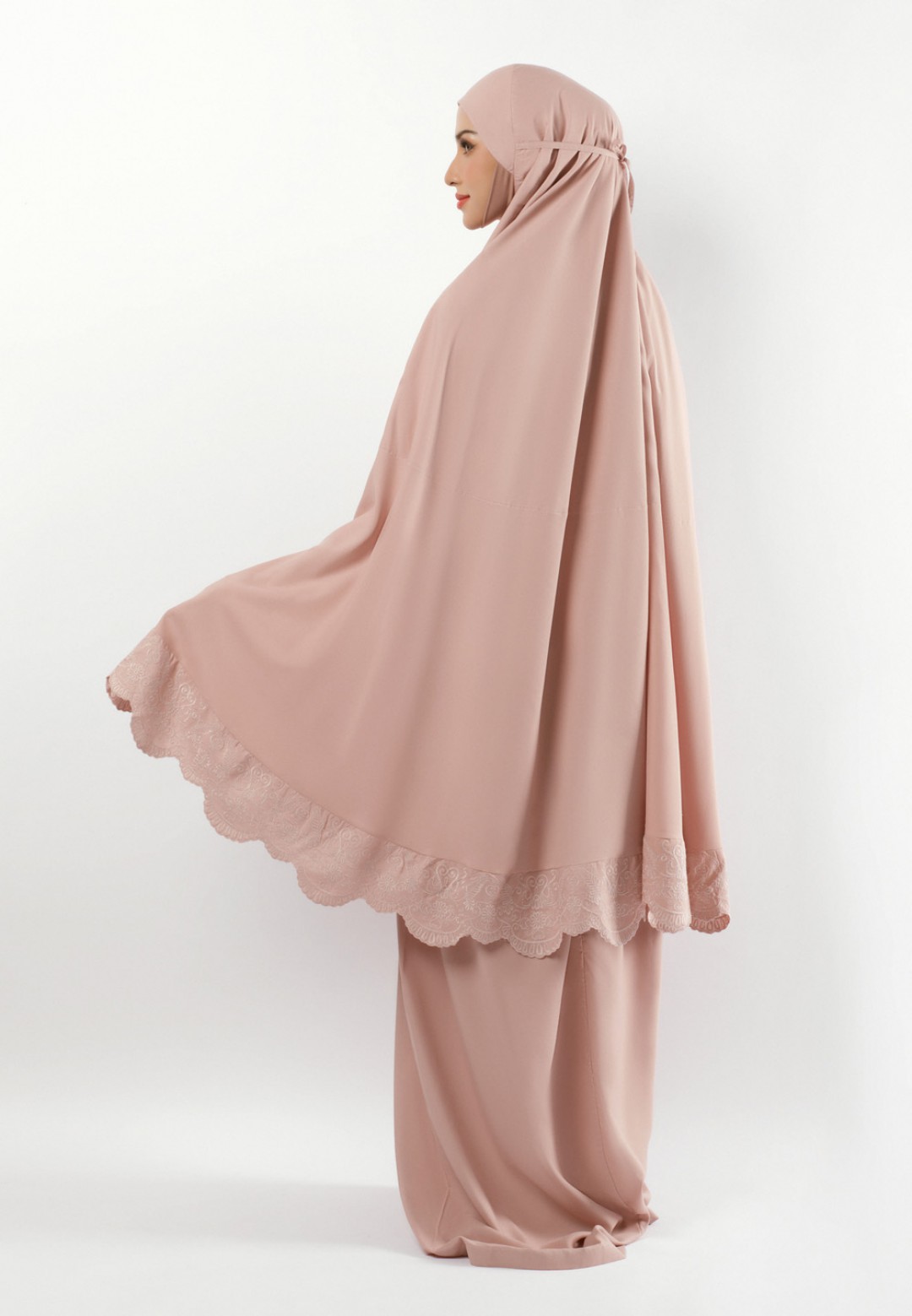 TELEKUNG ZEINAB