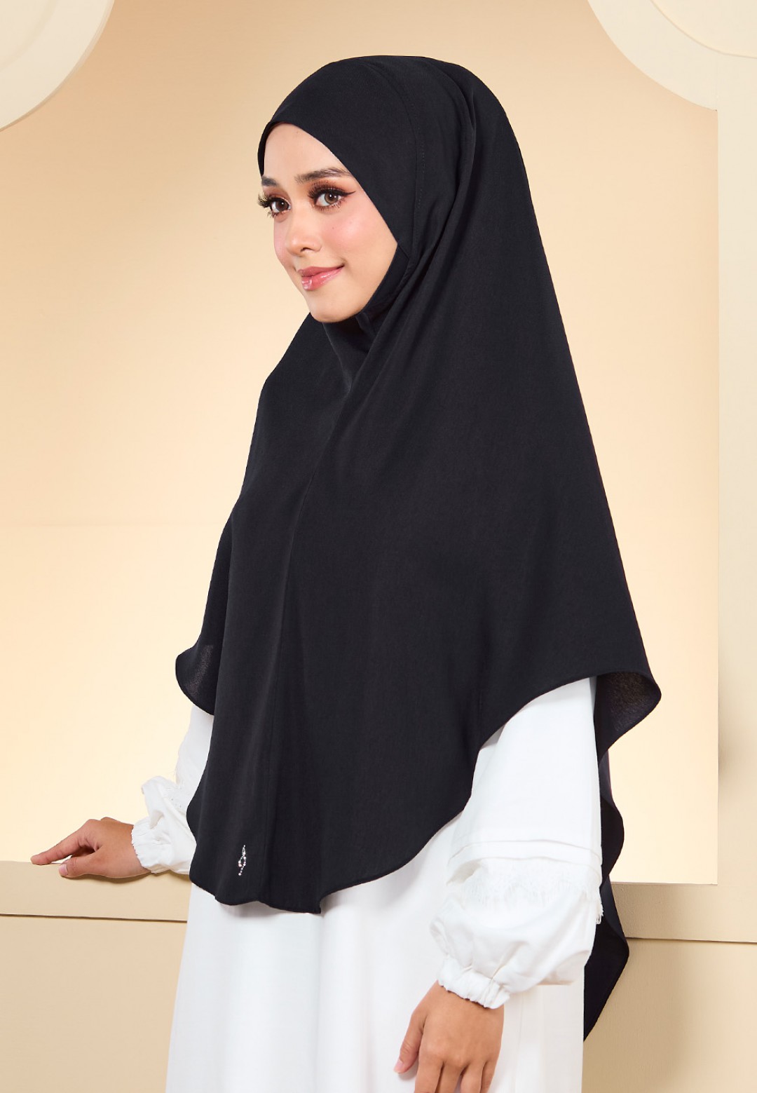 KHIMAR SHAFA