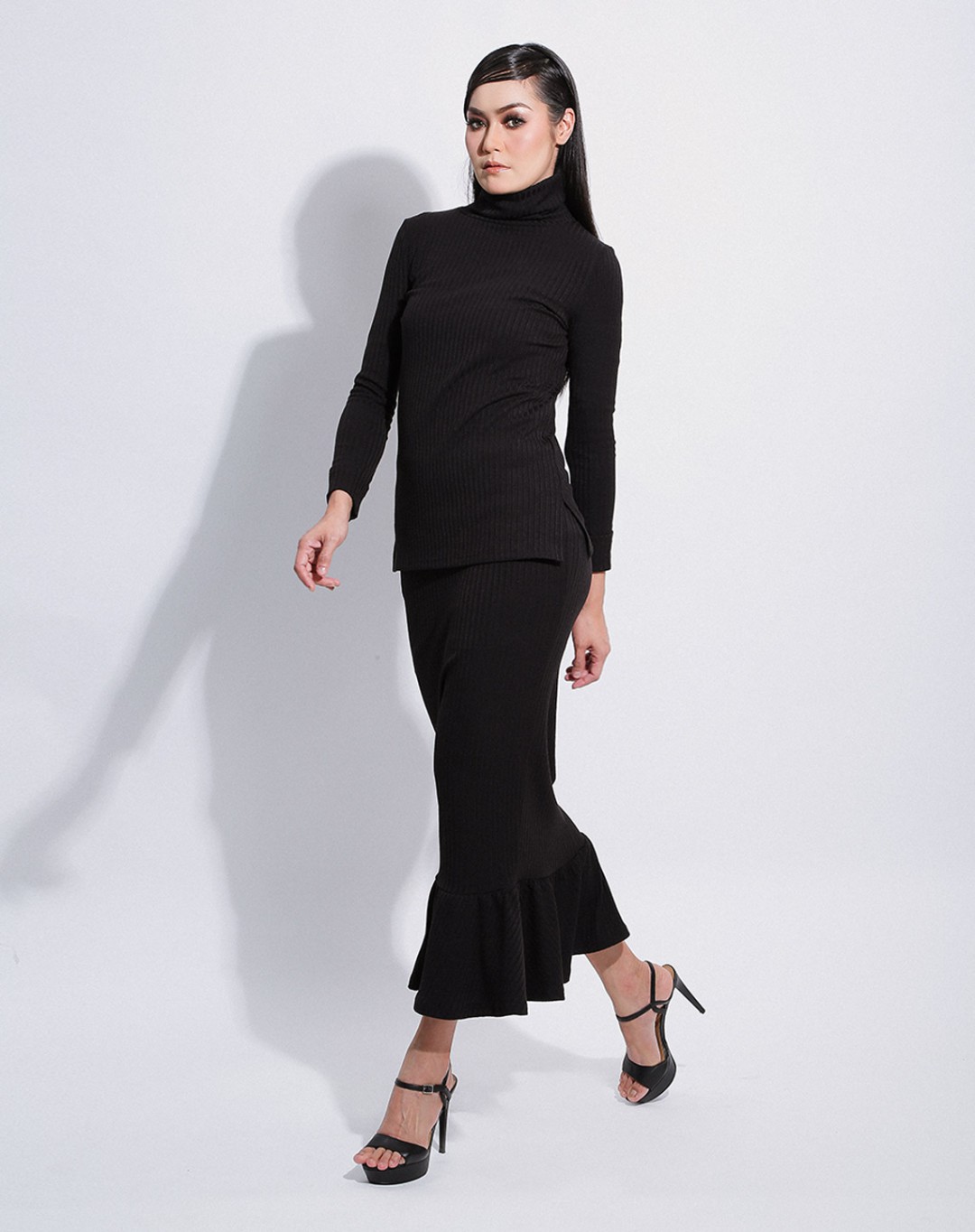ZUZANA T-SHIRT