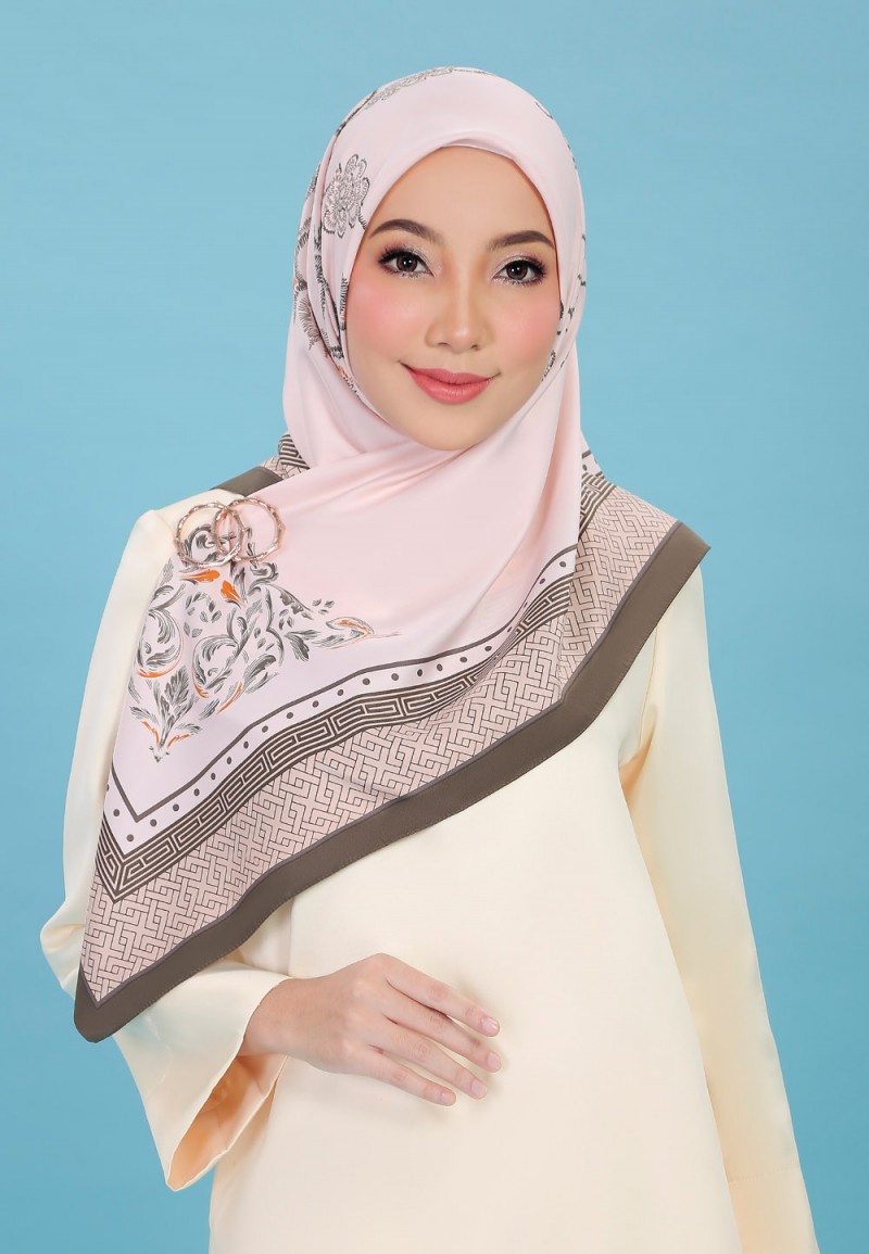 SQ SERIES SOPHIE TWILL PRINTED 190