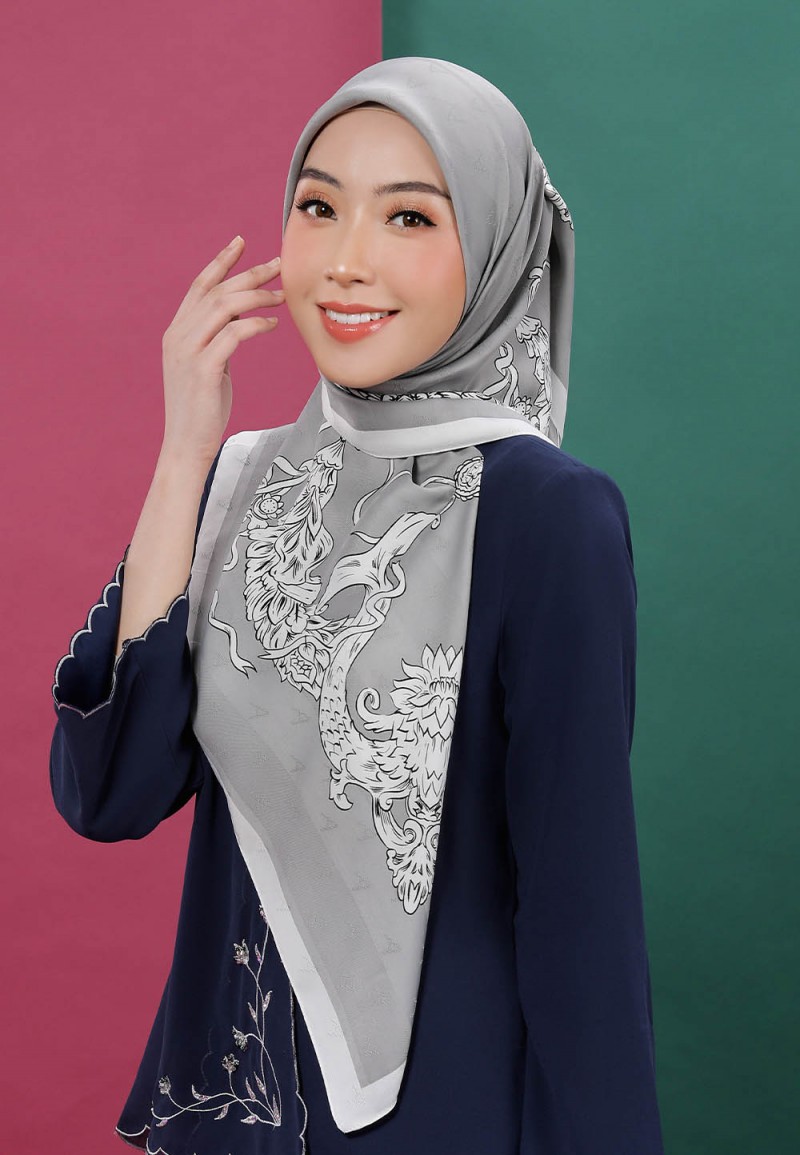 SQ ADELE TWILL PTD 190