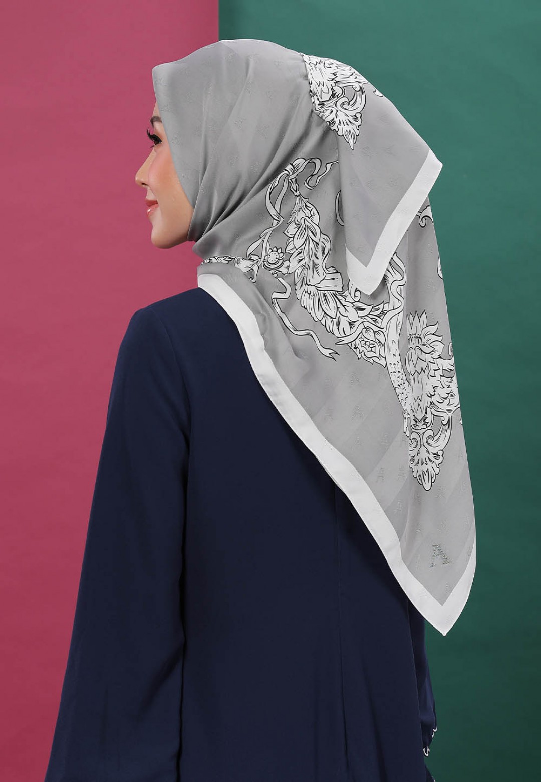 SQ ADELE TWILL PTD 190