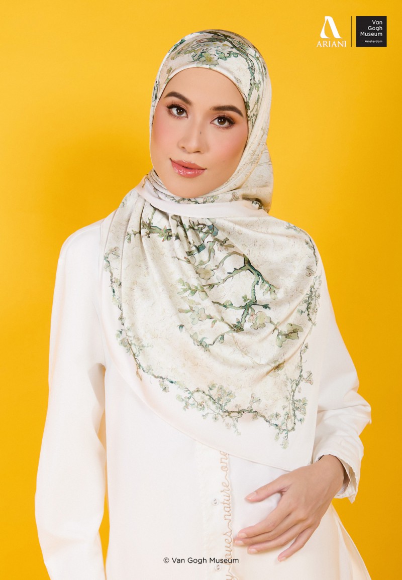 SQ ALMOND BLOSSOM PRINTED (VGM)