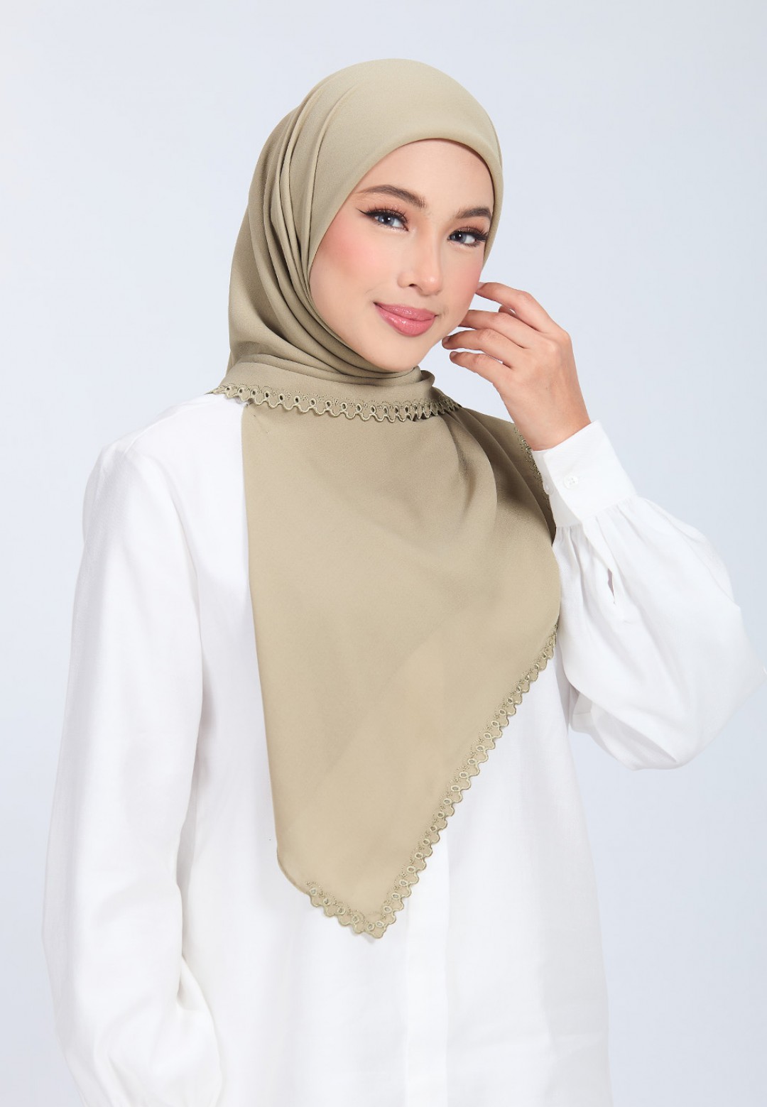 SQ FLORIVEN PLAIN EMBROIDERY
