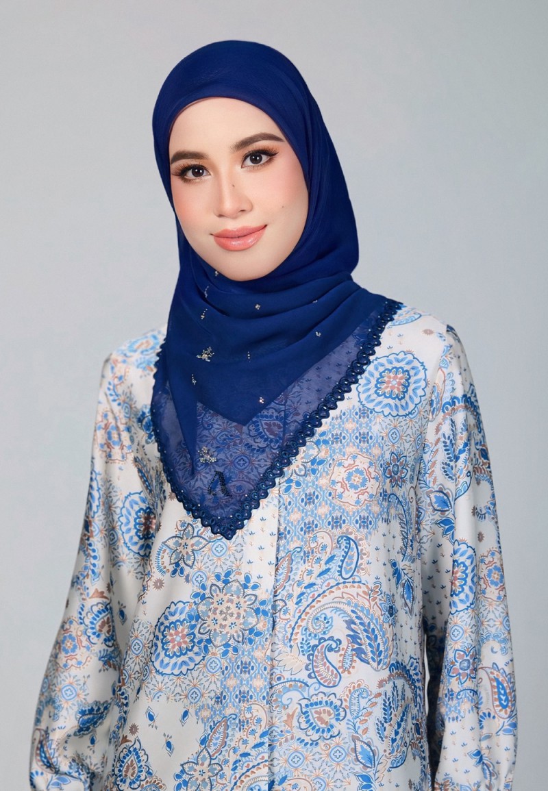 SQ ARIA GLEAM VOILE EMBROIDERY DIAMOND