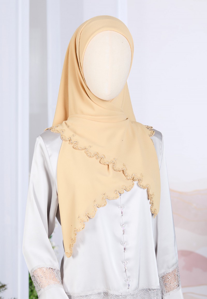 SQ LYANAA PLAIN EMBROIDERY DIAMOND