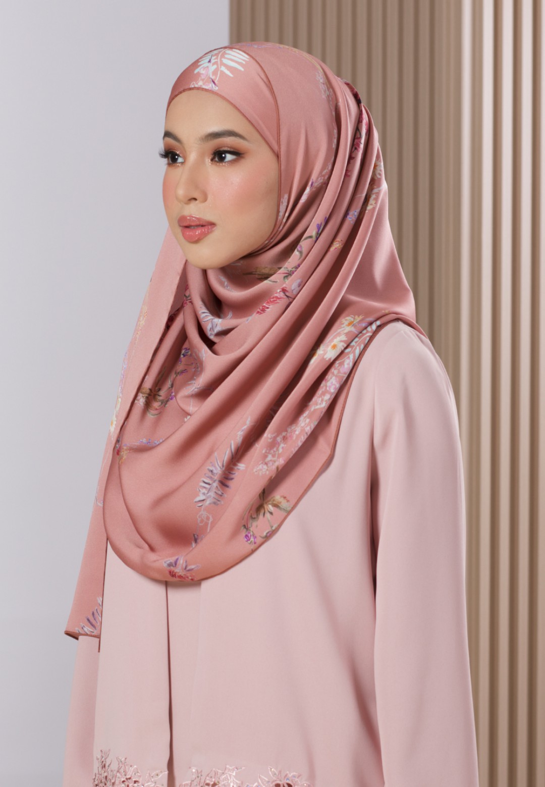SHAWL 219 DELAIRE PRINTED