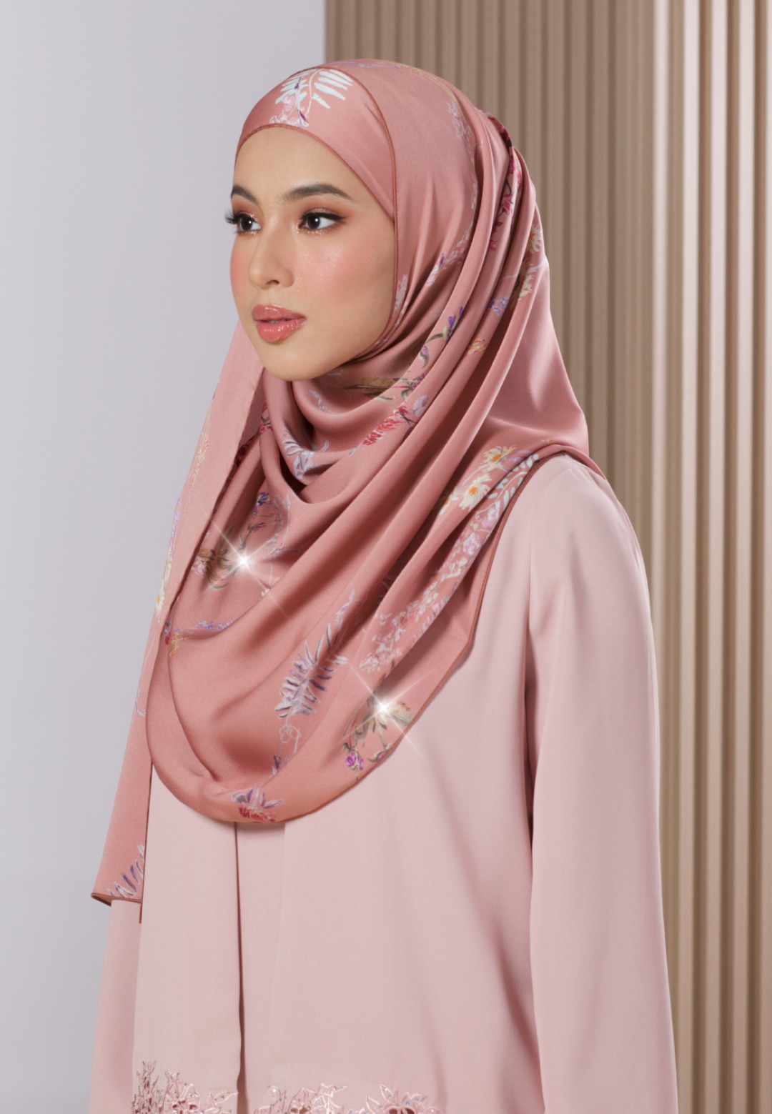 SHAWL 298 DELAIRE PRINTED DIAMOND