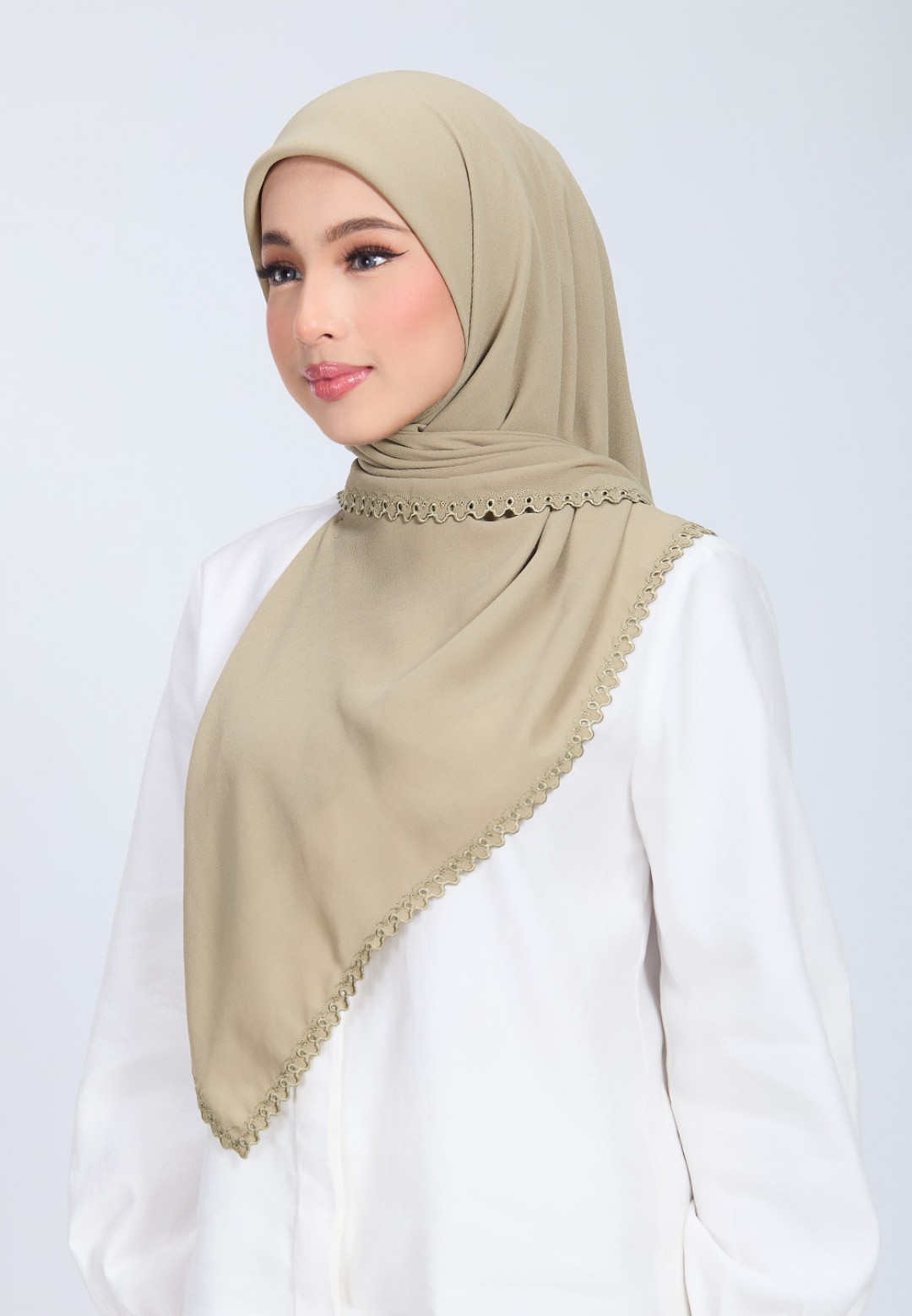 SQ FLORIVEN PLAIN EMBROIDERY