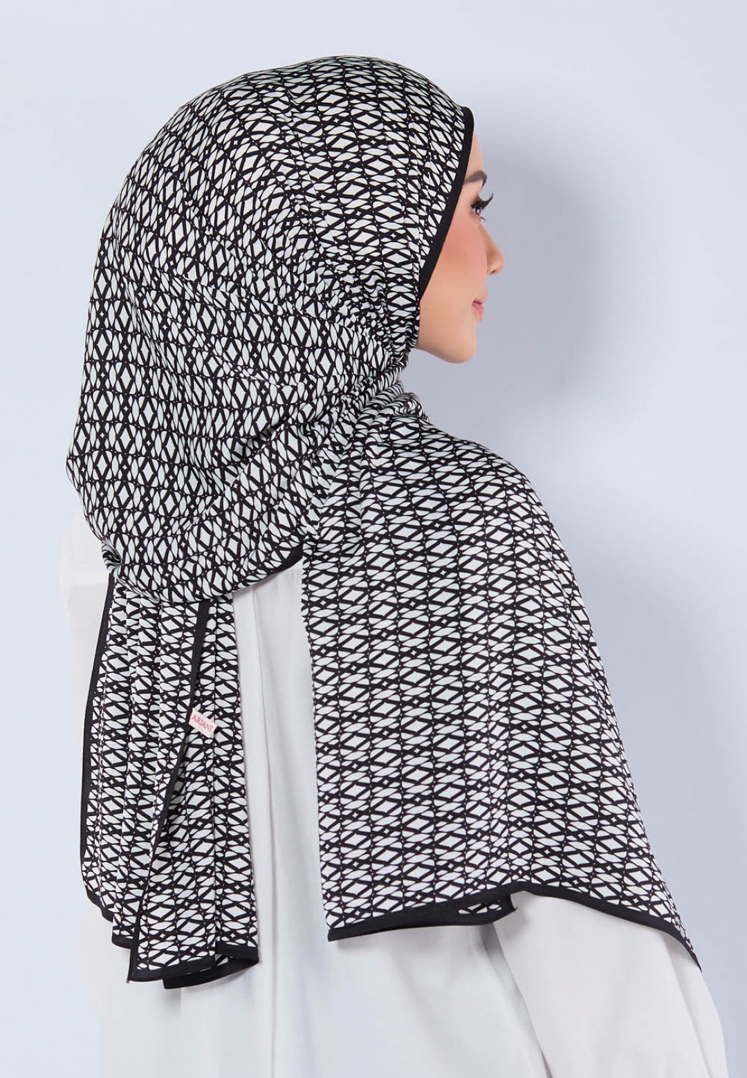 SHAWL ICONIC VOL.3