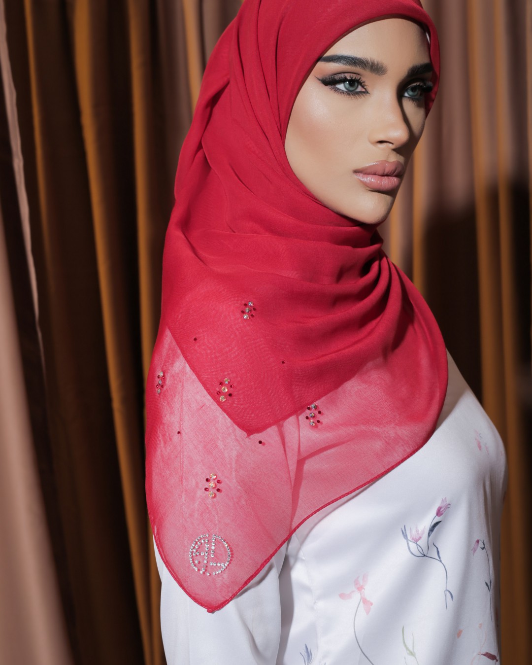 SQUARE LENNA VOILE PLAIN DIAMOND