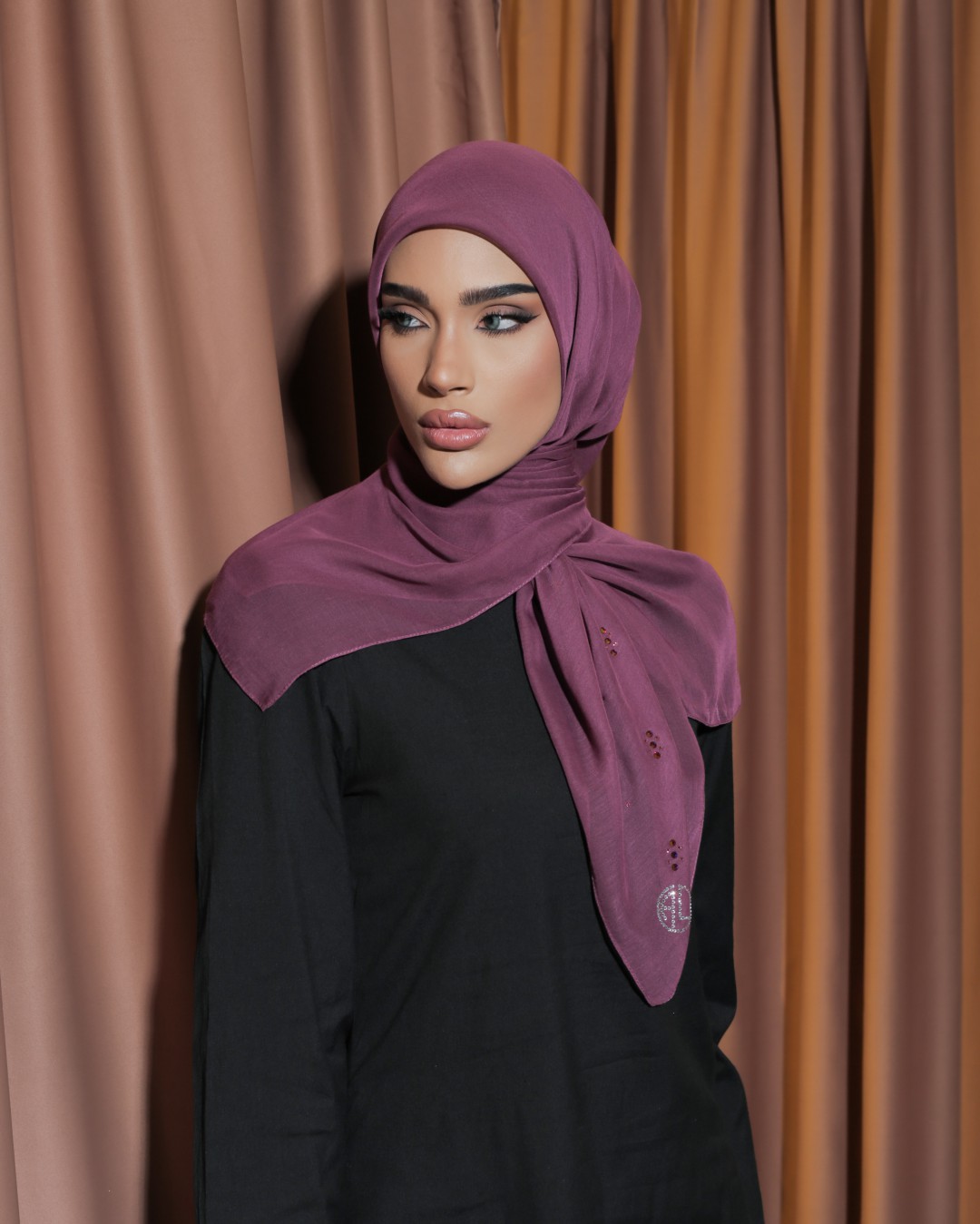 SQUARE LENNA VOILE PLAIN DIAMOND