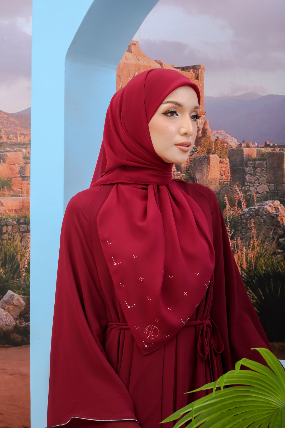 SQUARE SYUFIAH PLAIN DIAMOND