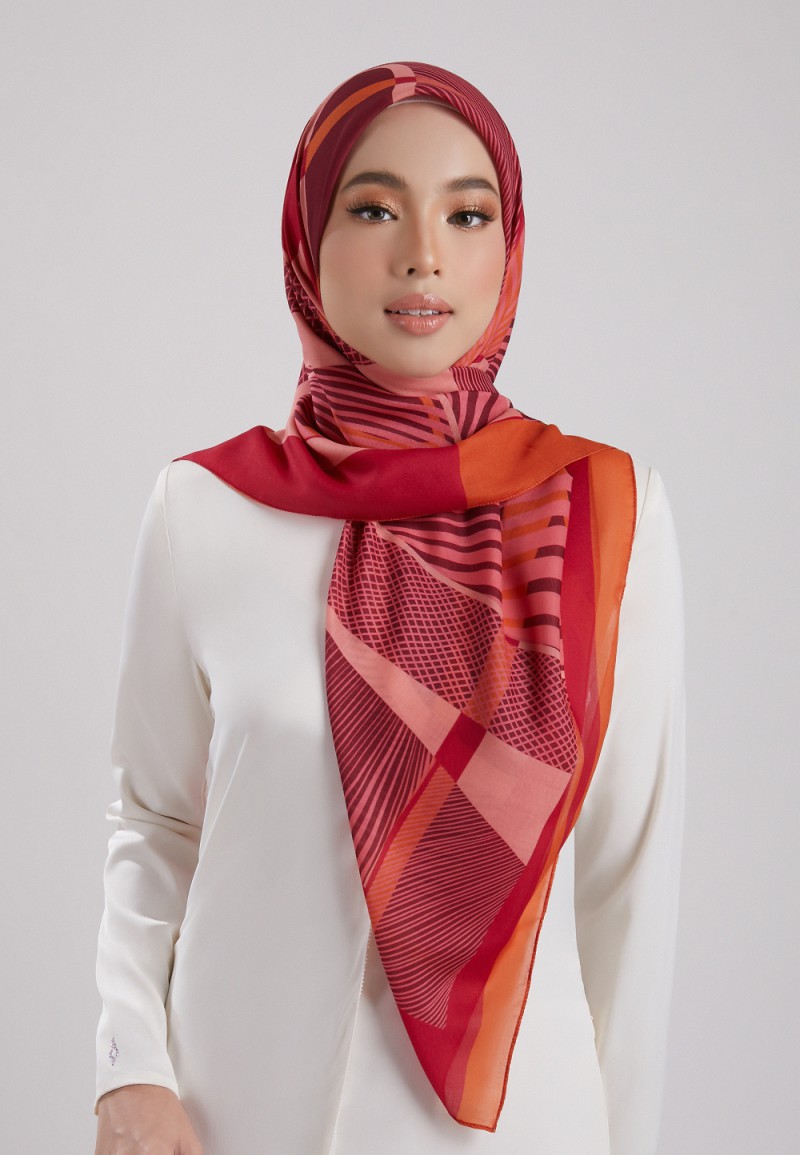 SQ 119  RHEA VOILE PTD