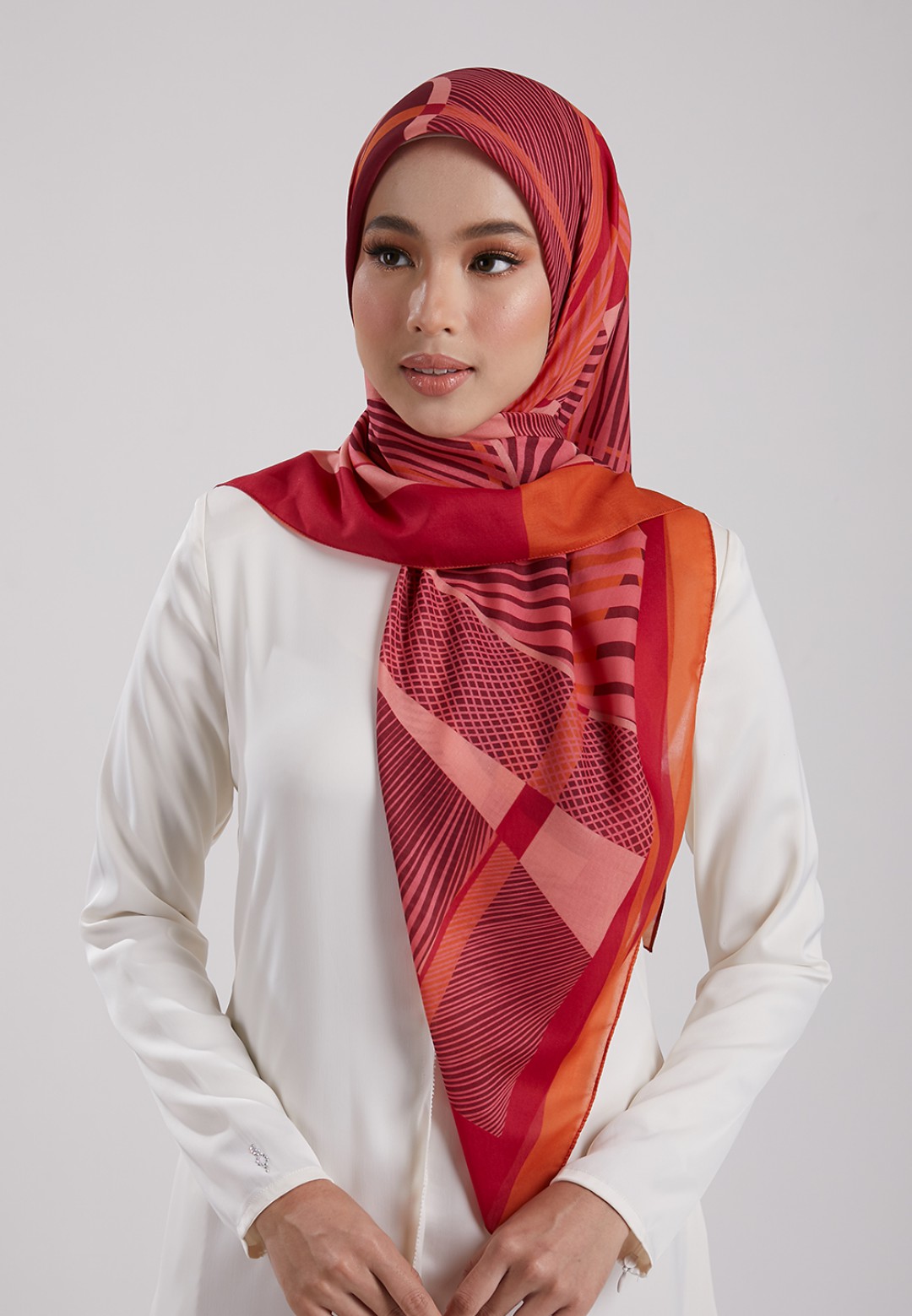 SQ 119  RHEA VOILE PTD