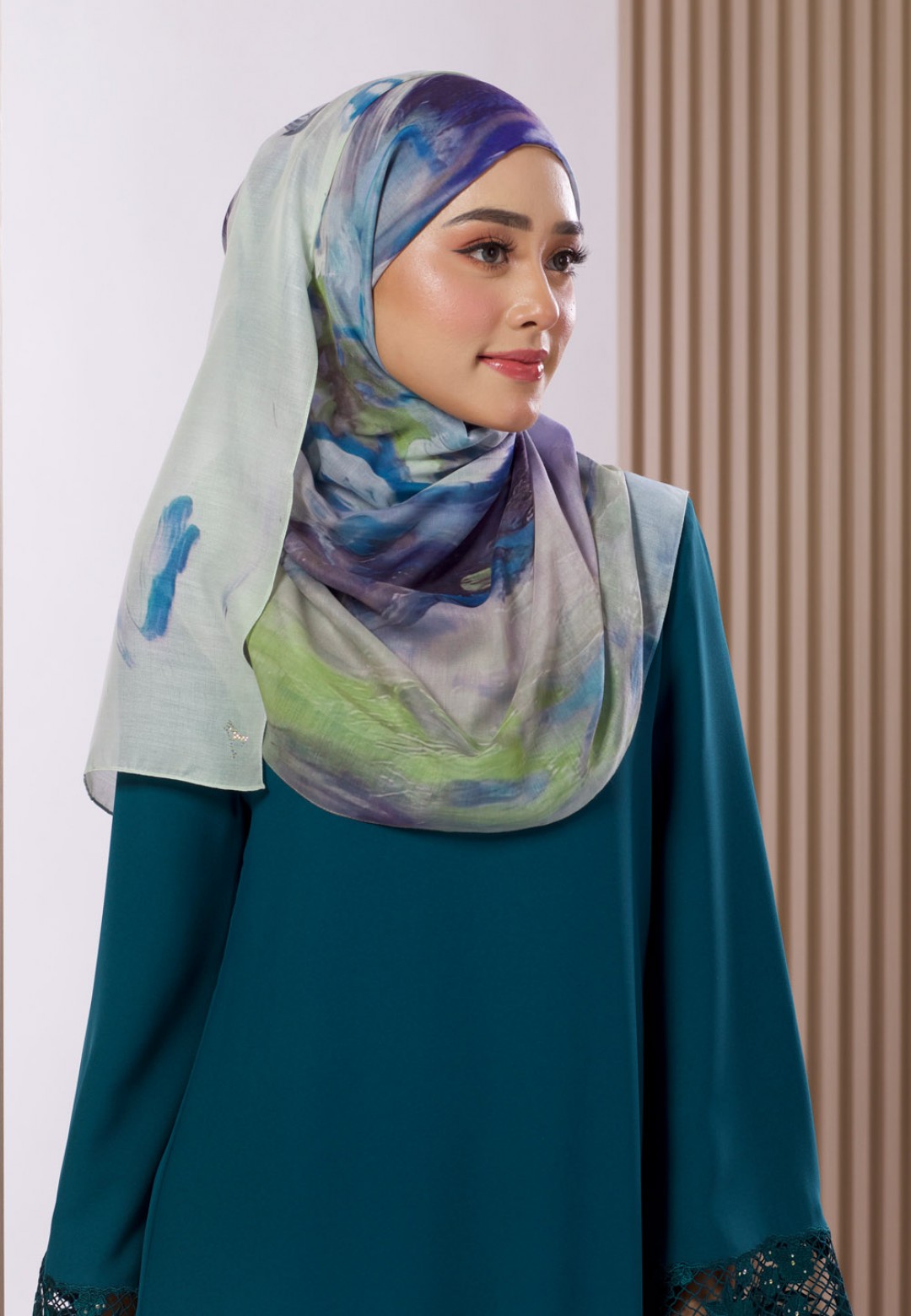 SHAWL JACINTH VOILE PTD 119