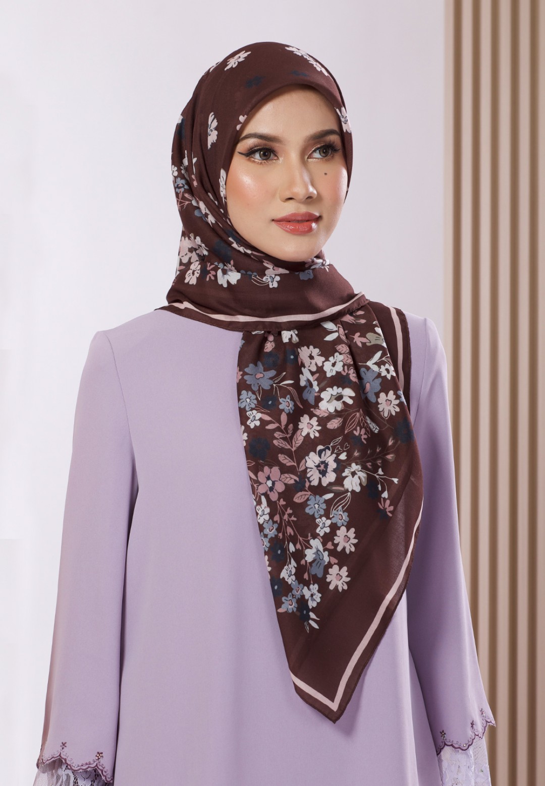SQUARE TYRA VOILE PTD 119