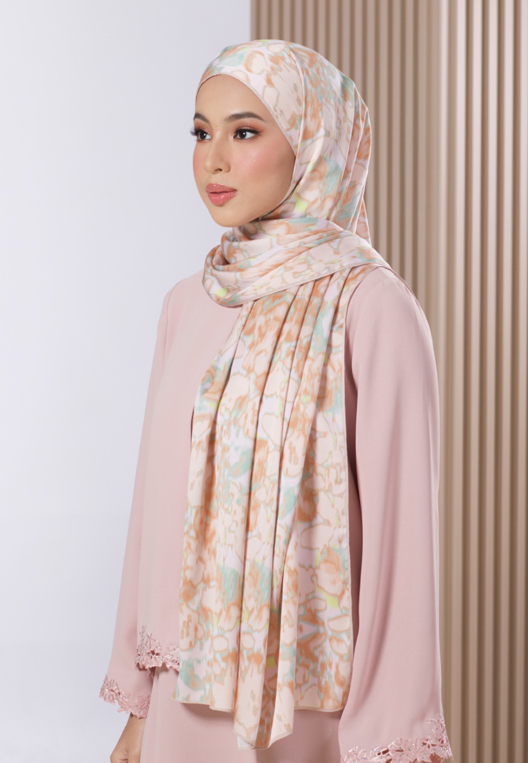 SHAWL ELAINE 219 PTD