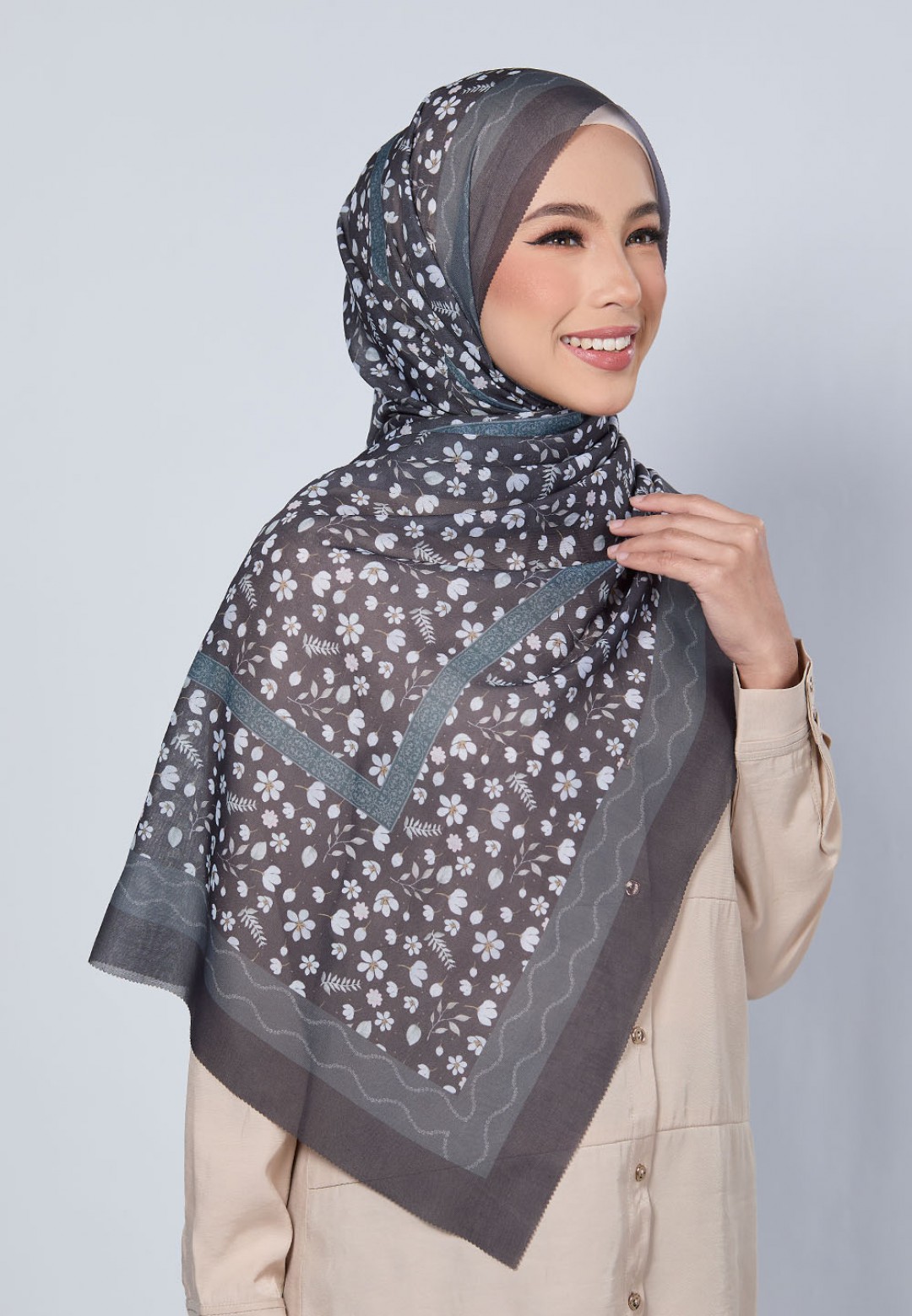 SHAWL CICELY VOILE PRINTED LASERCUT
